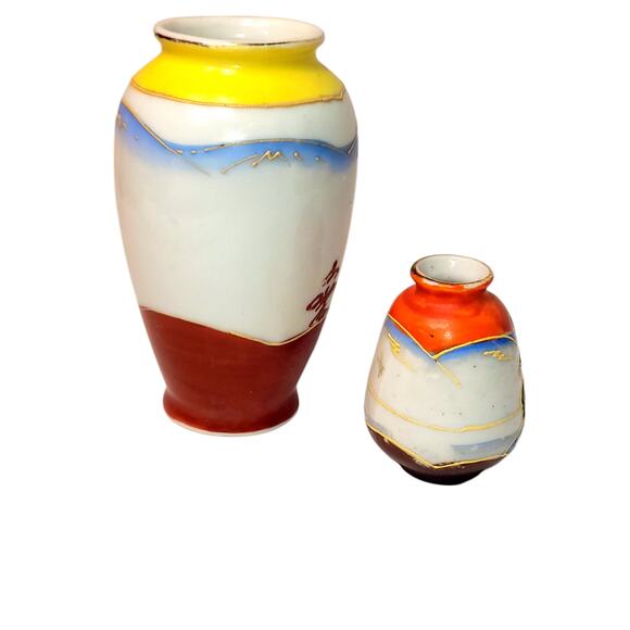 1940's Vintage Miniature 2.5" & 3.5" Occupied Japan Satsuma Hand Painted Vases - Picture 8 of 10